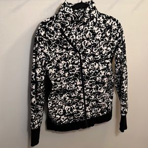Lululemon Floral Zip (Scuba?) black and white 🖤🤍💐 women 10 EUC